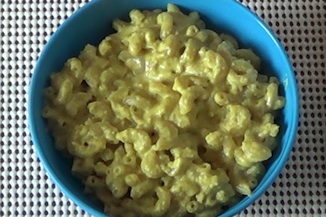 Simple recipe for elbow macaroni with soy-based sauce